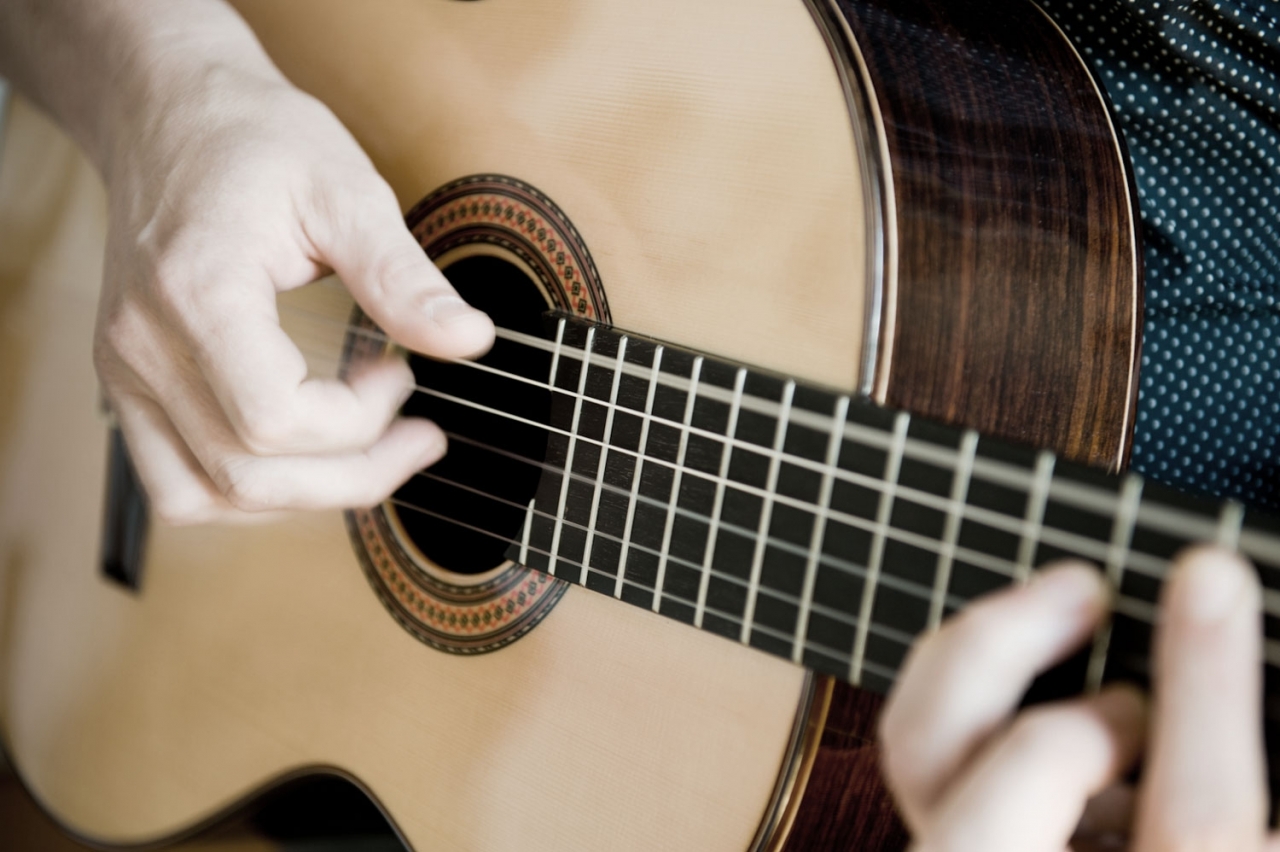 Lewis_Eady_Guitars_10