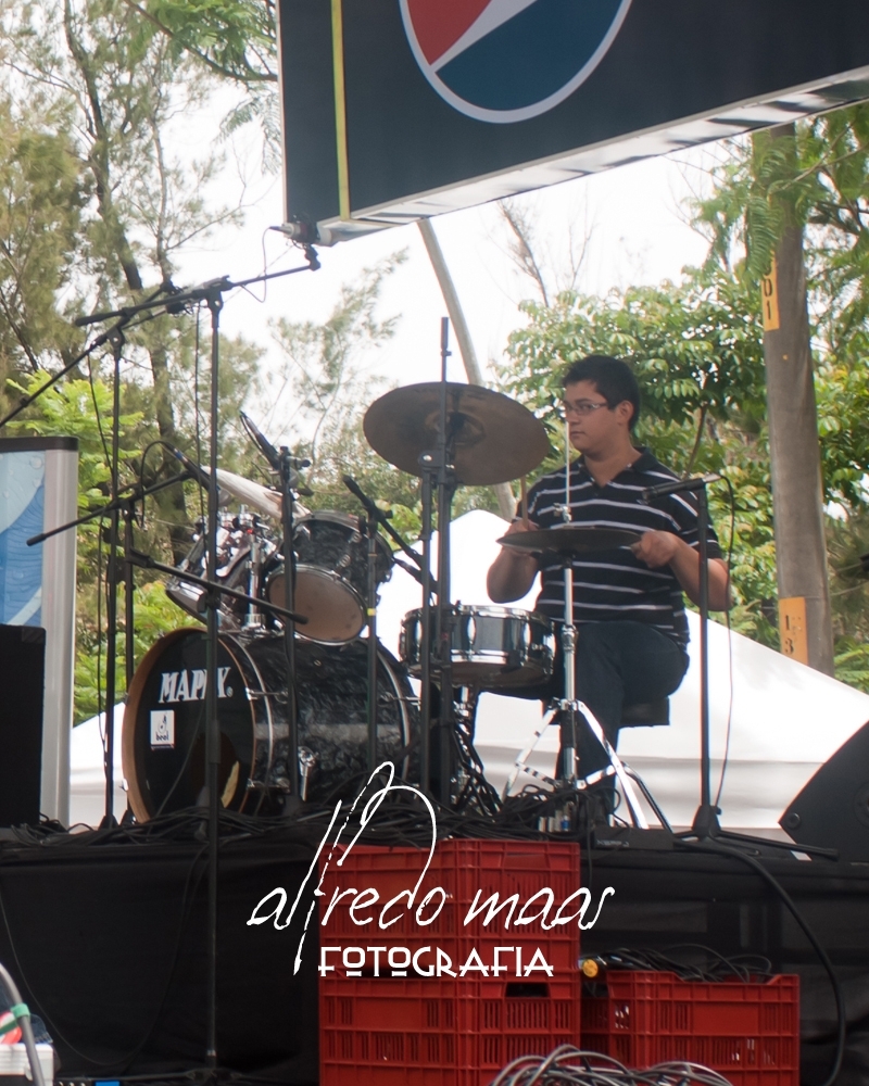 jaime drummer.jpg