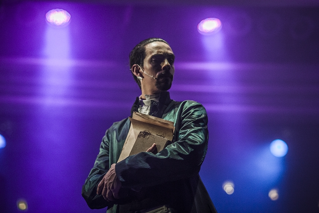 Hamilton (03-12-17) (197)